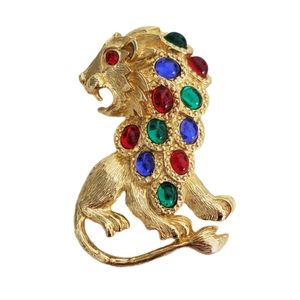 Vintage Roaring LION Gold Tone Brooch